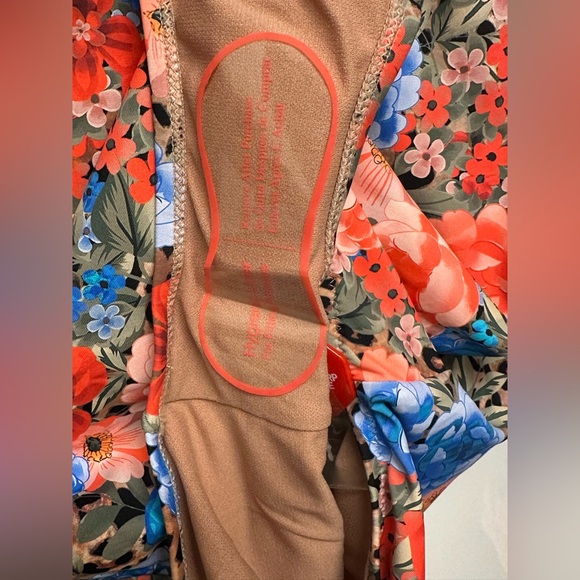 JOHNNY WAS CHEETAH CROSS OVER NECK SURF🏄‍♀️ONE PIECE Floral Long Sleeve,Size: XL - Picture 10 of 13